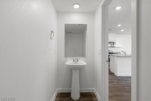 900 Rosy Starling Street, Henderson, NV 89011