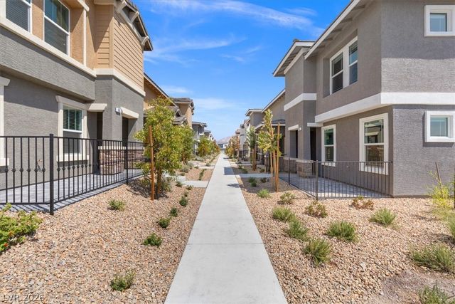 900 Rosy Starling Street, Henderson, NV 89011