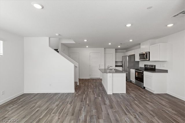 900 Rosy Starling Street, Henderson, NV 89011