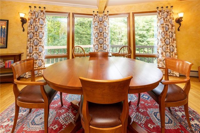 1666 Buffs, Skaneateles, NY 13152