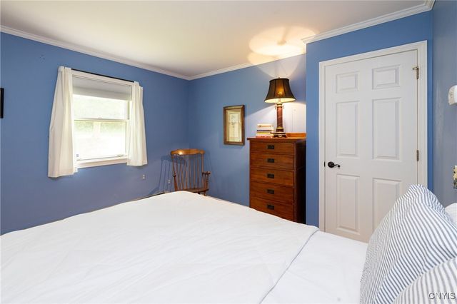 1666 Buffs, Skaneateles, NY 13152