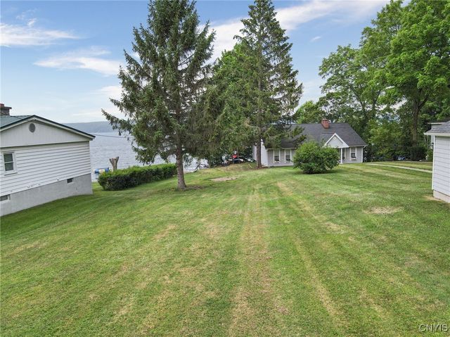 1666 Buffs, Skaneateles, NY 13152