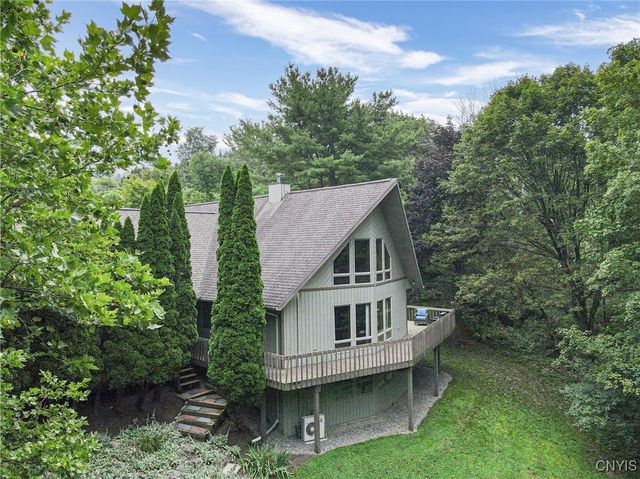 1666 Buffs, Skaneateles, NY 13152