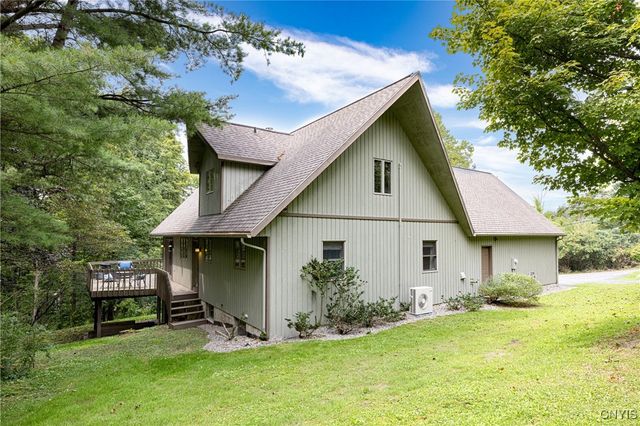 1666 Buffs, Skaneateles, NY 13152