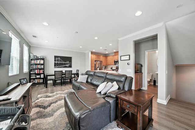 586 Pioneer Street, Camarillo, CA 93010