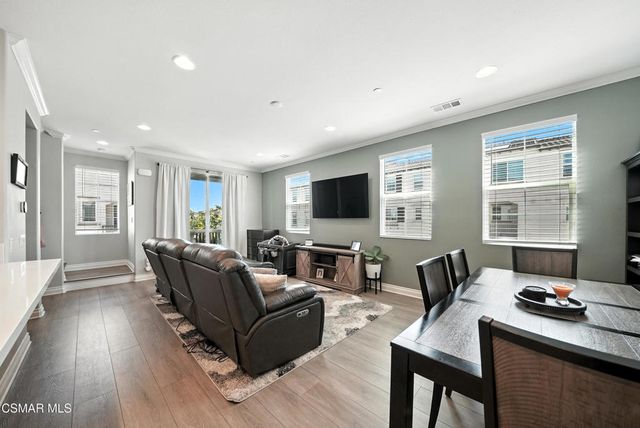 586 Pioneer Street, Camarillo, CA 93010