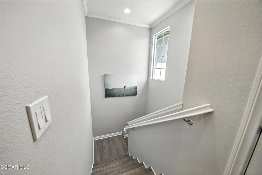 Image 12 of property listing at 586 Pioneer Street, Camarillo, CA 93010