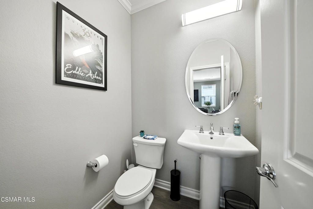 Image 13 of property listing at 586 Pioneer Street, Camarillo, CA 93010