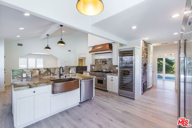 835 Camino Santos Reyes, Thousand Oaks, CA 91360