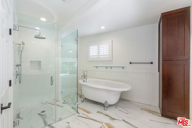 835 Camino Santos Reyes, Thousand Oaks, CA 91360