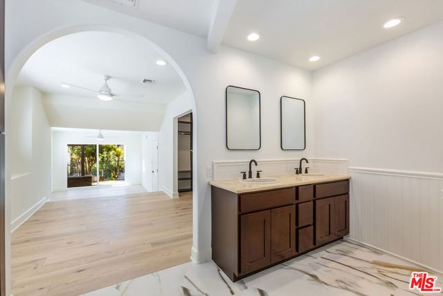 835 Camino Santos Reyes, Thousand Oaks, CA 91360