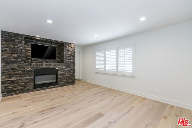 835 Camino Santos Reyes, Thousand Oaks, CA 91360