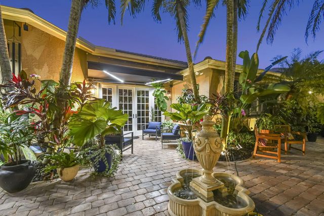 7723 Via Grande, Boynton Beach, FL 33437