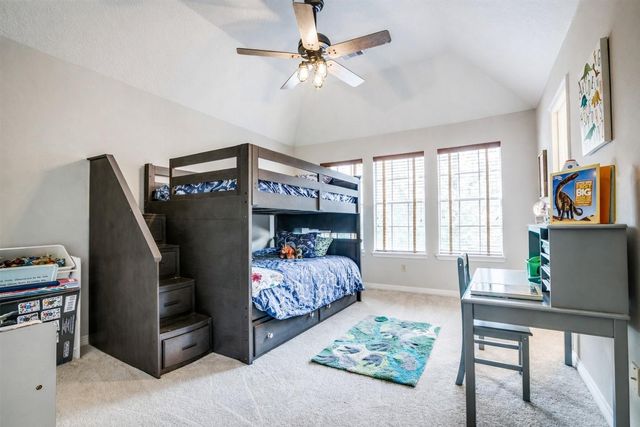 7 Deer Lake Court, The Woodlands, TX 77381