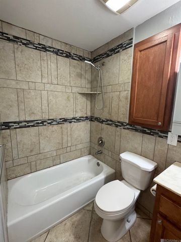 582 Jennifer Jean Dr, Baton Rouge, LA 70808