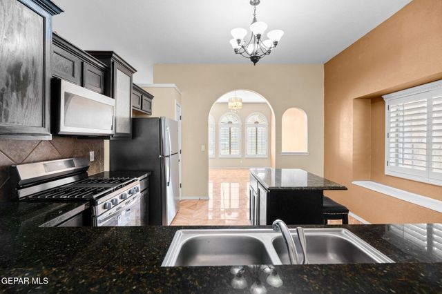 14381 Early Morn Avenue, El Paso, TX 79938