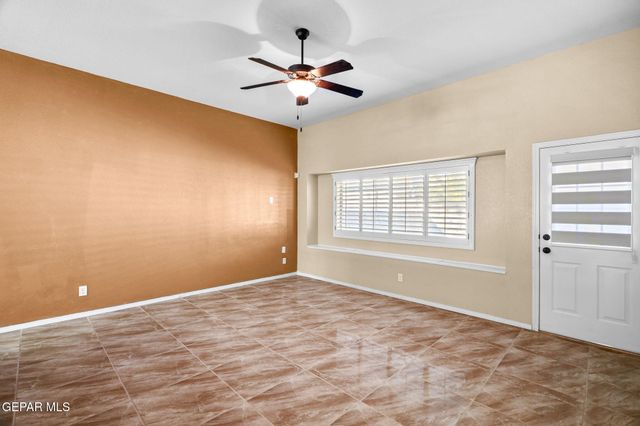 14381 Early Morn Avenue, El Paso, TX 79938