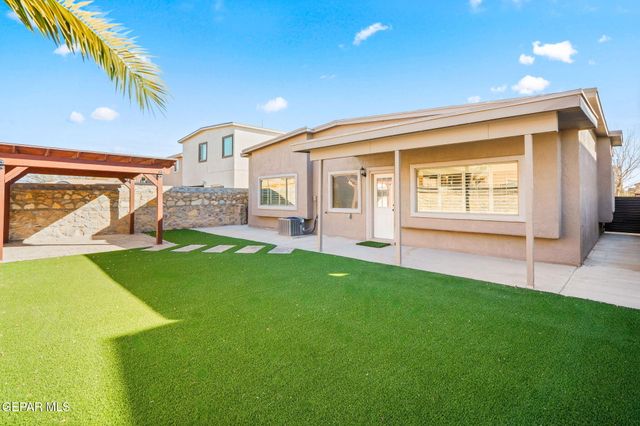 14381 Early Morn Avenue, El Paso, TX 79938