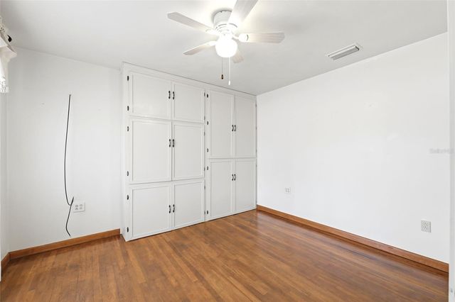 18749 US HIGHWAY 41, Spring Hill, FL 34610