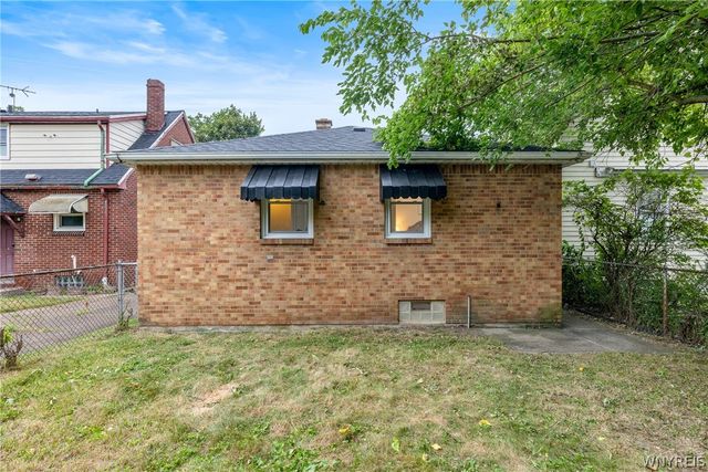 224 Hazelwood Avenue, Buffalo, NY 14215