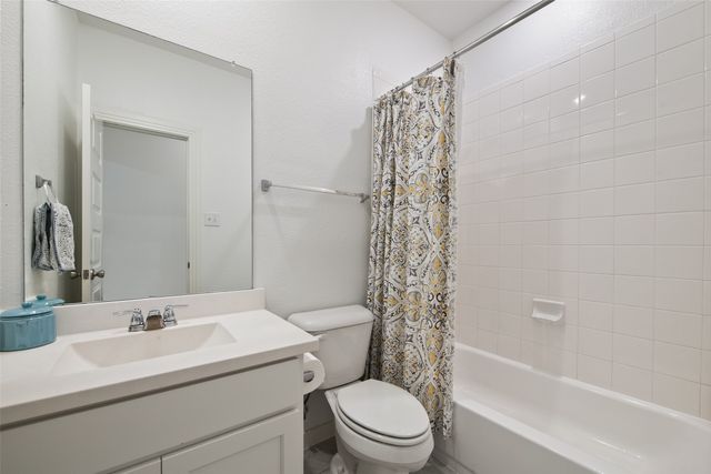 1316 Friesian Lane, Aubrey, TX 76227