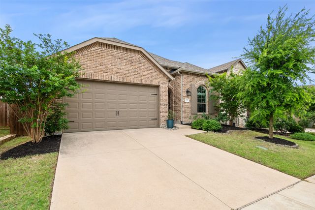 1316 Friesian Lane, Aubrey, TX 76227