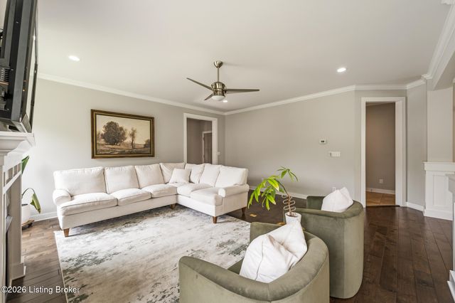 16505 Glen Lakes Dr, Louisville, KY 40245