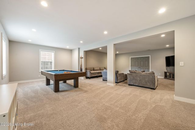 16505 Glen Lakes Dr, Louisville, KY 40245