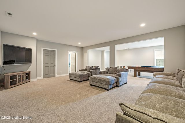 16505 Glen Lakes Dr, Louisville, KY 40245
