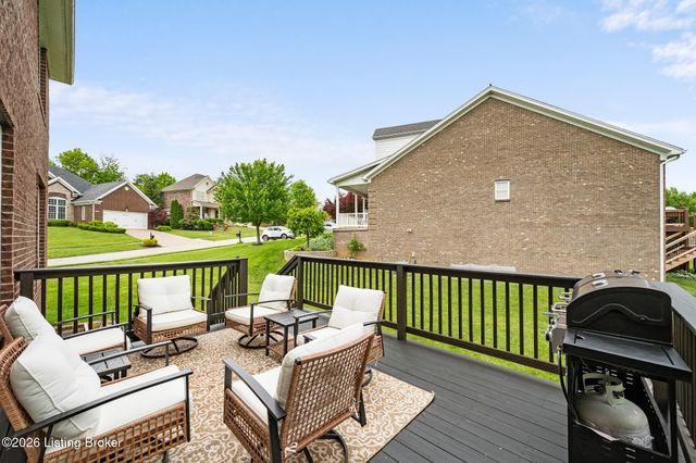 16505 Glen Lakes Dr, Louisville, KY 40245