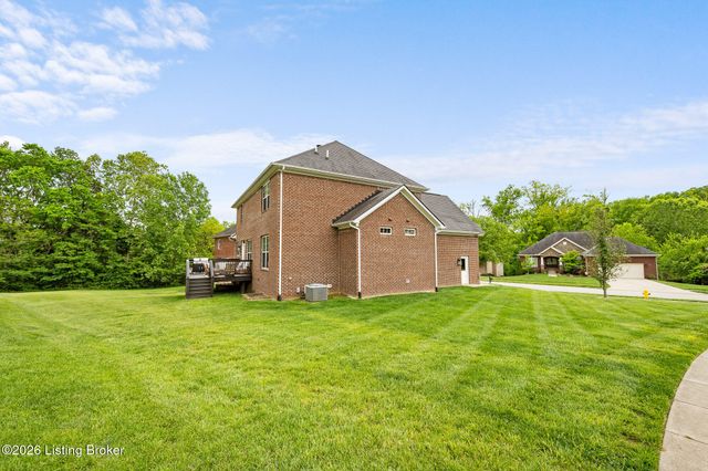 16505 Glen Lakes Dr, Louisville, KY 40245