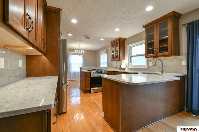 1901 Oakdale Avenue, Lincoln, NE 68506