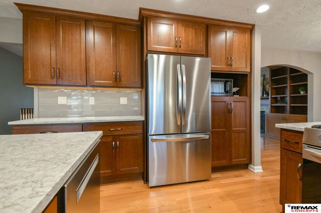 1901 Oakdale Avenue, Lincoln, NE 68506