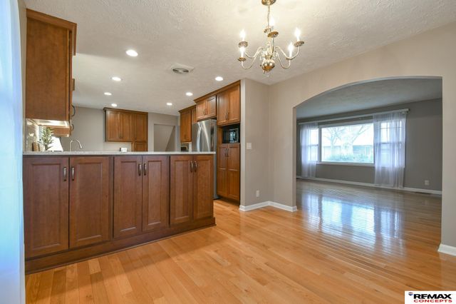 1901 Oakdale Avenue, Lincoln, NE 68506