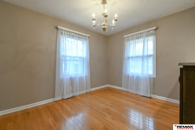 1901 Oakdale Avenue, Lincoln, NE 68506