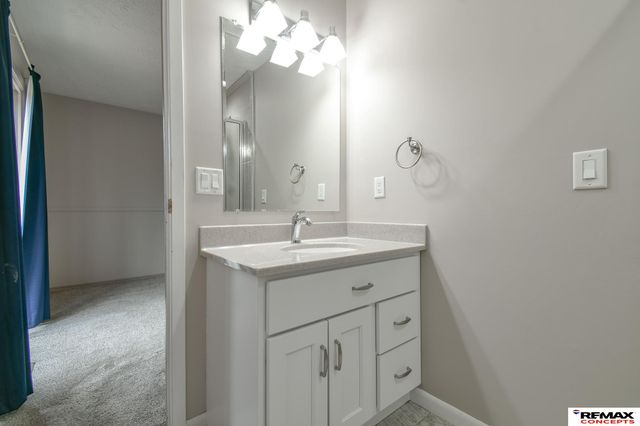 1901 Oakdale Avenue, Lincoln, NE 68506