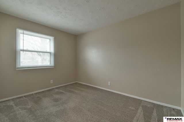 1901 Oakdale Avenue, Lincoln, NE 68506