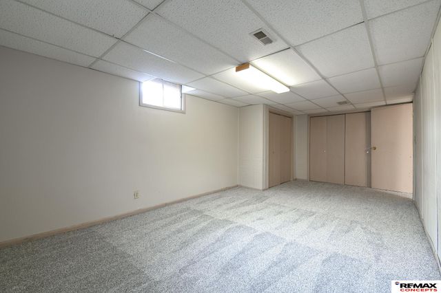 1901 Oakdale Avenue, Lincoln, NE 68506