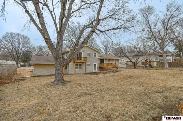 1901 Oakdale Avenue, Lincoln, NE 68506