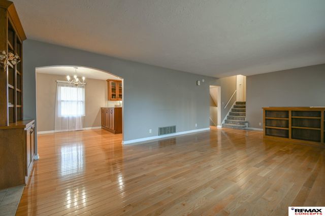 1901 Oakdale Avenue, Lincoln, NE 68506