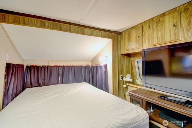 56 Wilderness Way, Deming, WA 98244