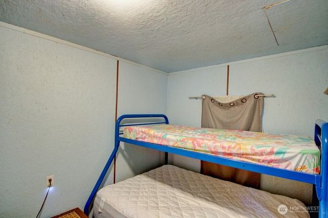 56 Wilderness Way, Deming, WA 98244