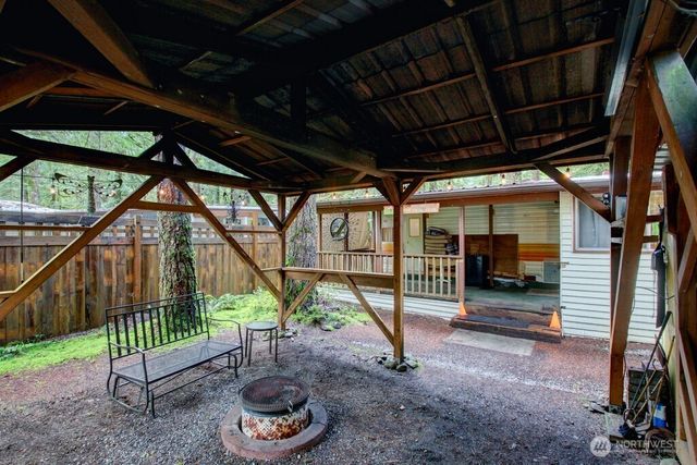 56 Wilderness Way, Deming, WA 98244