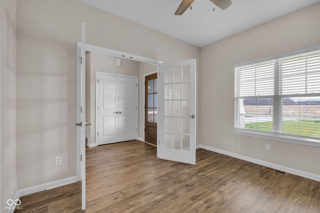 5054 S 550 W, New Palestine, IN 46163