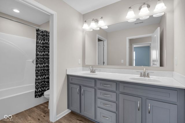 5054 S 550 W, New Palestine, IN 46163