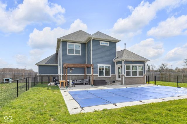 5054 S 550 W, New Palestine, IN 46163