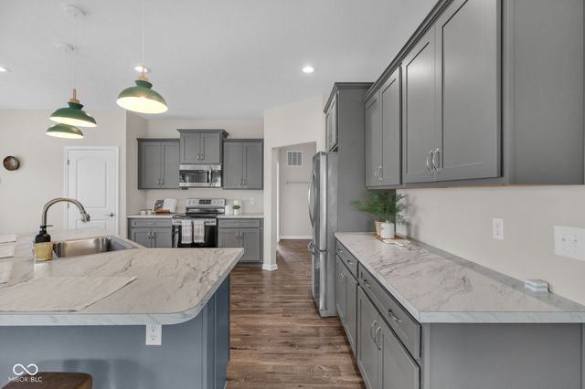 5054 S 550 W, New Palestine, IN 46163