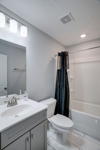 826 Cedar Ln, Springfield, TN 37172