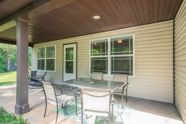 826 Cedar Ln, Springfield, TN 37172