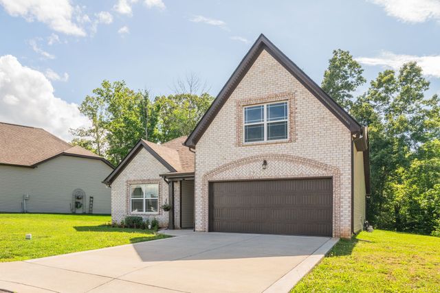 826 Cedar Ln, Springfield, TN 37172